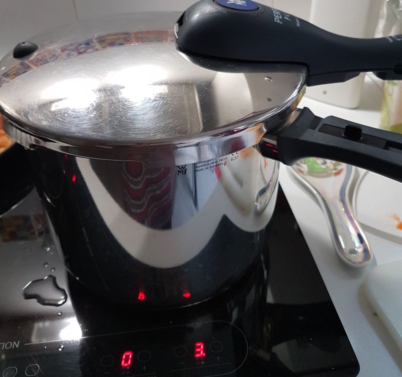 Arroz a fuego bajo y tapado